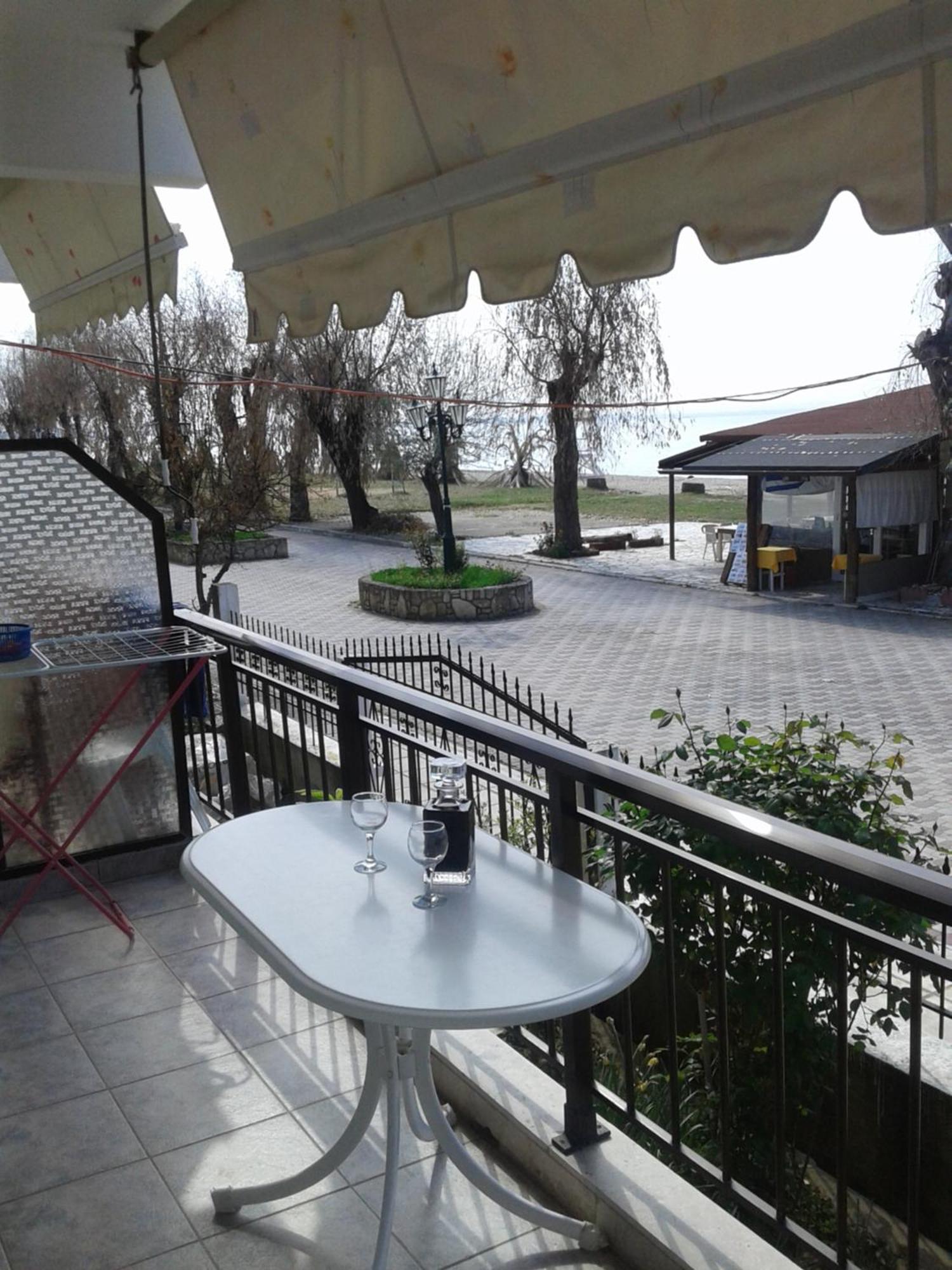 פראליה דיוניסיו Seaside Studios מראה חיצוני תמונה
